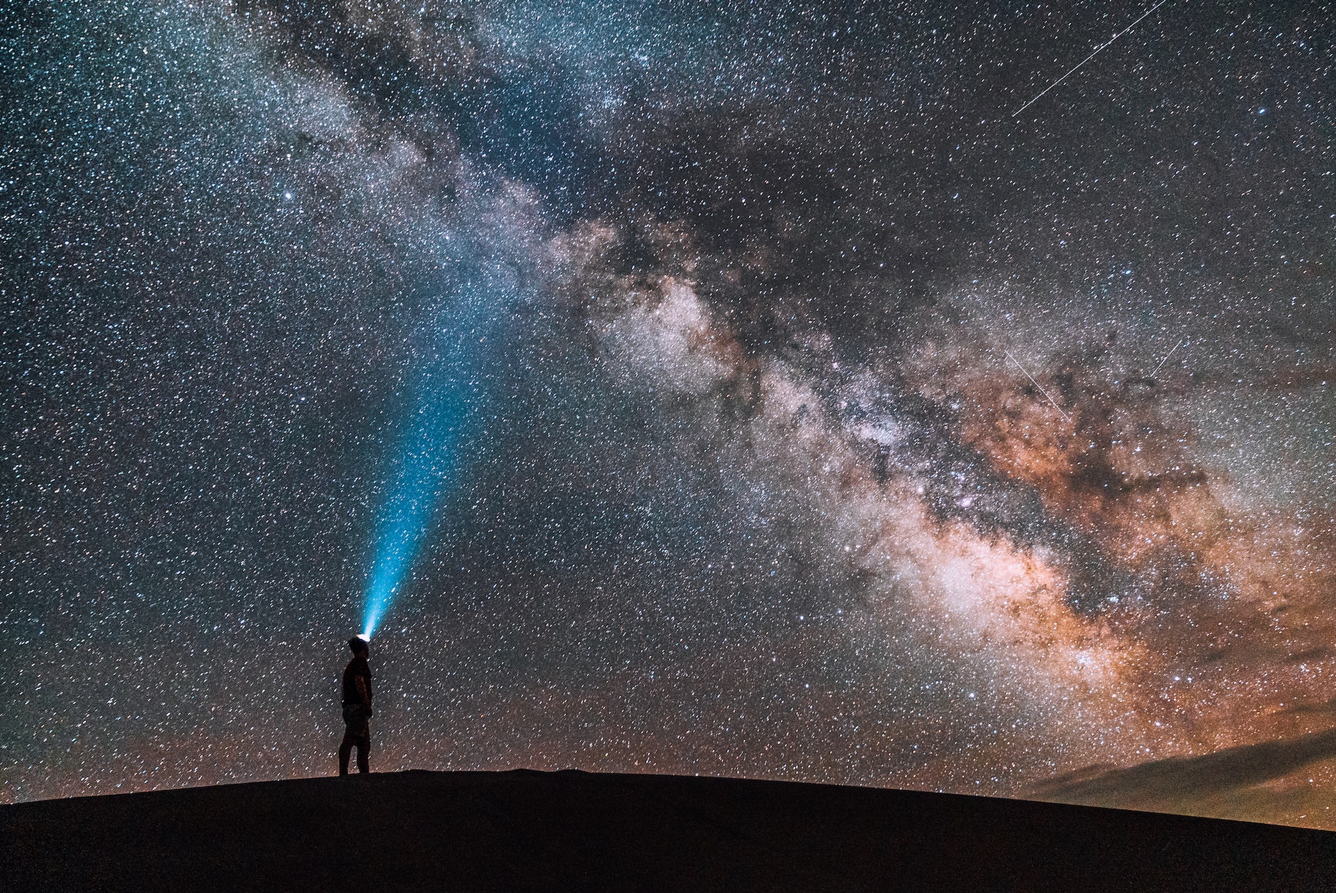 Sobre el Cosmos, Dios y la mente